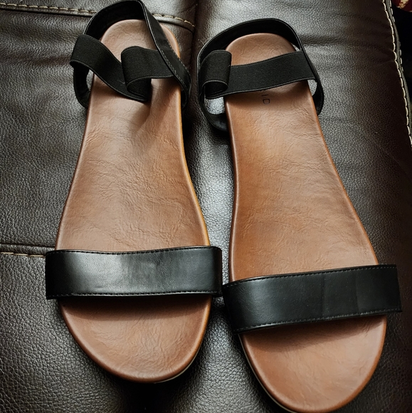 Sadals - Picture 2 of 4